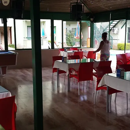 Avlu 1 Hotel de apartamente Icmeler