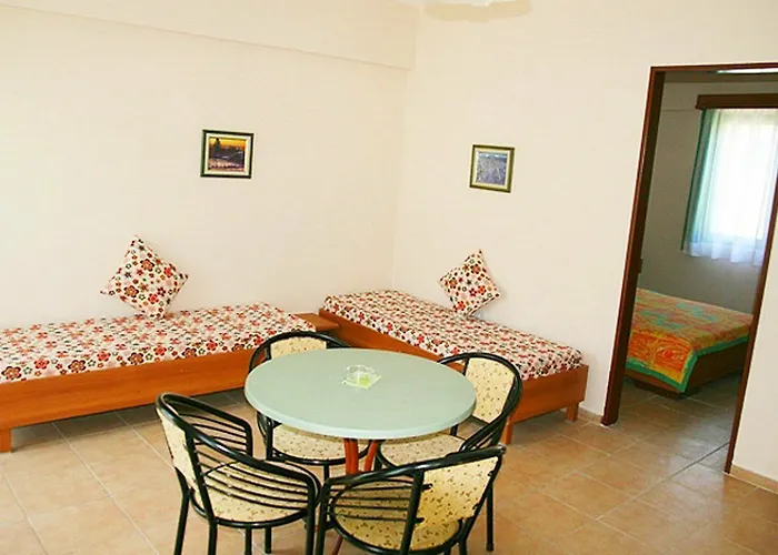 Avlu 1 Апарт-отель